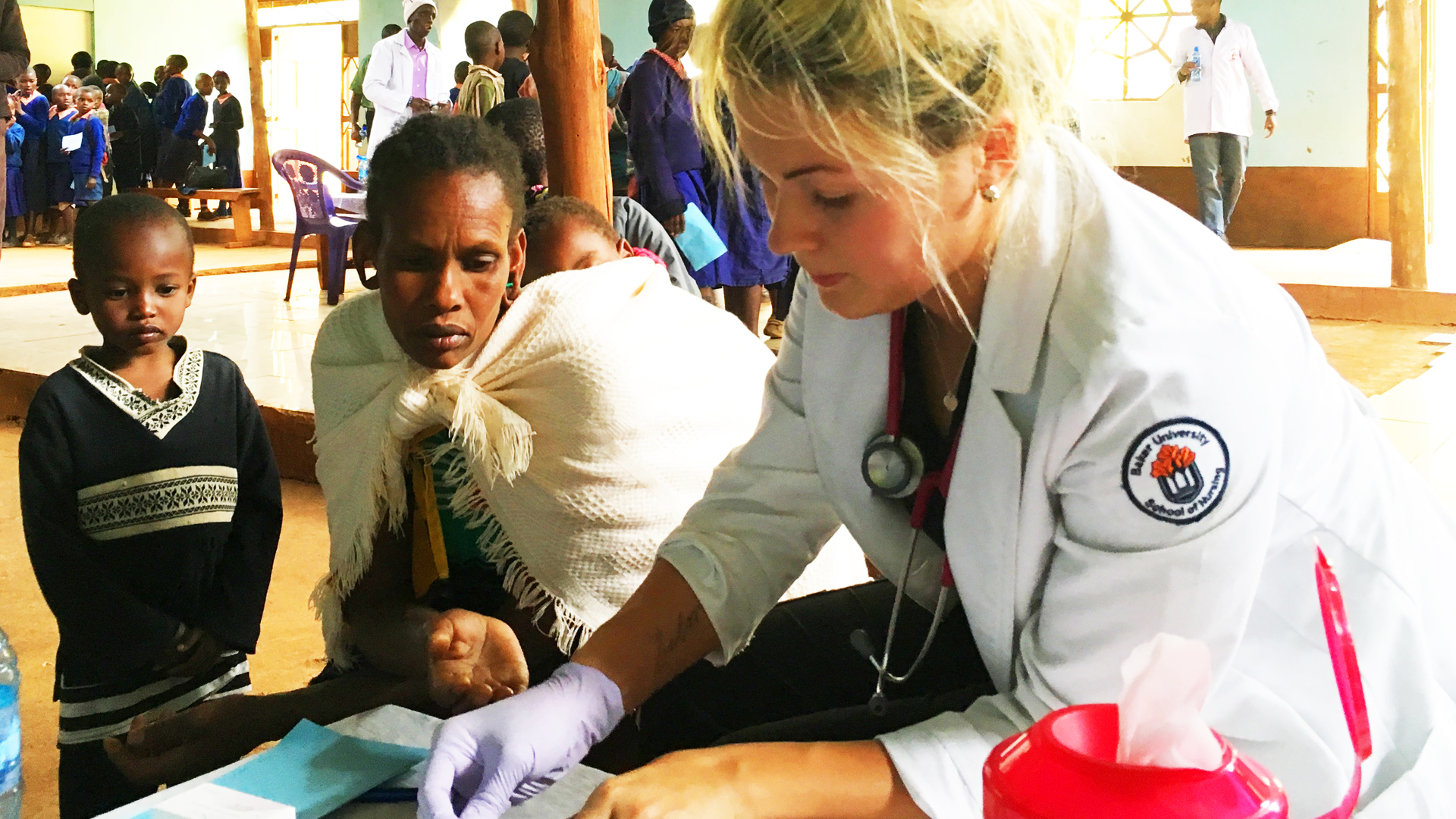Rachel Dobbins, nursing student, in Kenya